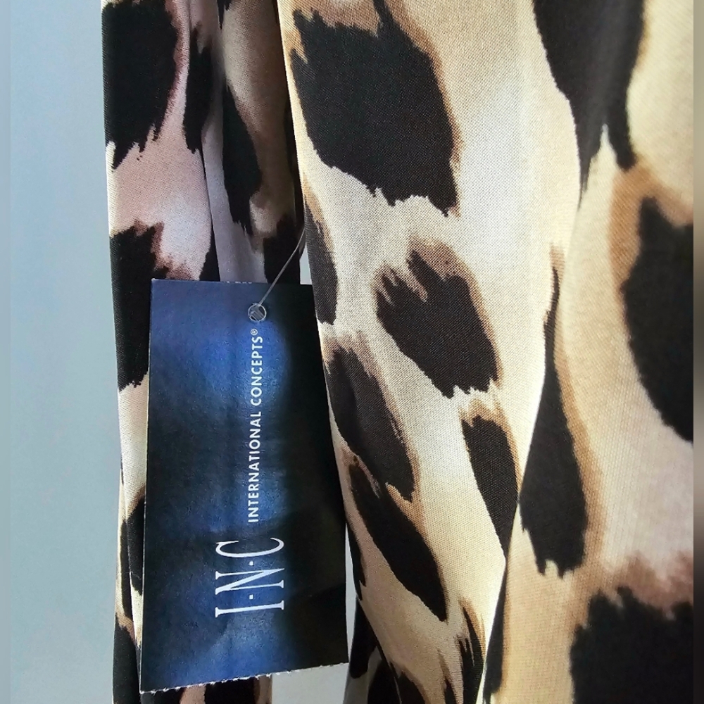 INC Leopard Print Longsleeve Top - Picture 5 of 7